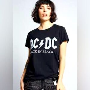 NWT AC/DC Back in Black Graphic T-Shirt Black 2XL